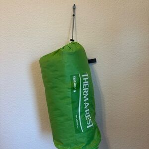 Therm-a-Rest Green Sleeping Pad - Large